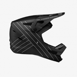 Casco 100% STATUS  ESSENTIAL  nero MTB Downhill Enduro 